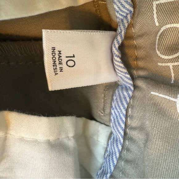 Ann Taylor Loft | Mid Rise Cropped Stretch Chinos | Sz 10 - Picture 5 of 6
